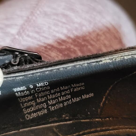 Dana Buchman- Gray heels- size 9 - Picture 9 of 9